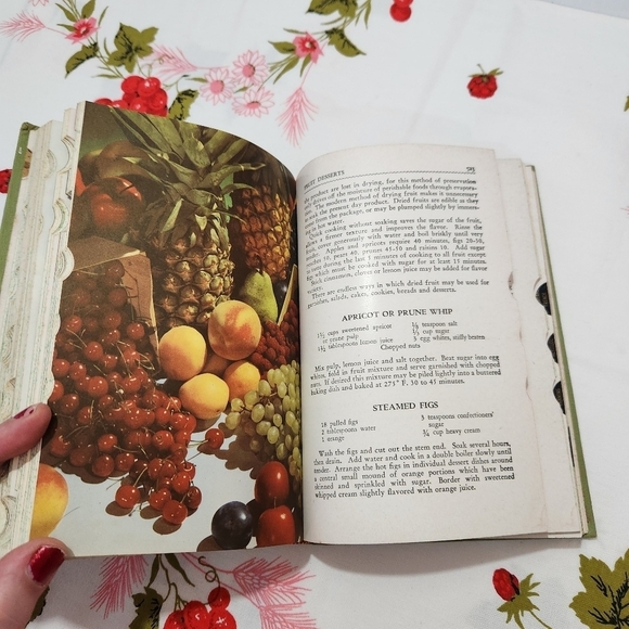 Vintage The American Woman's Cookbook 1951 Culinary Arts Institute Berolzheimer - Picture 6 of 17